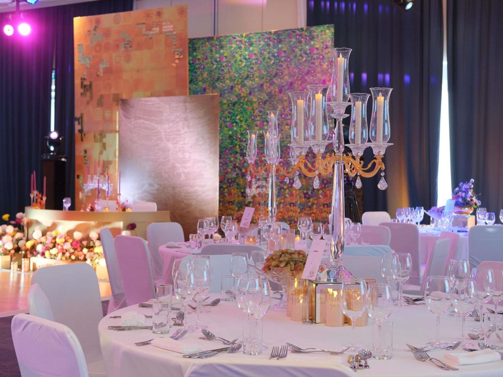 Novotel Bishkek City Center Zewnętrze zdjęcie
