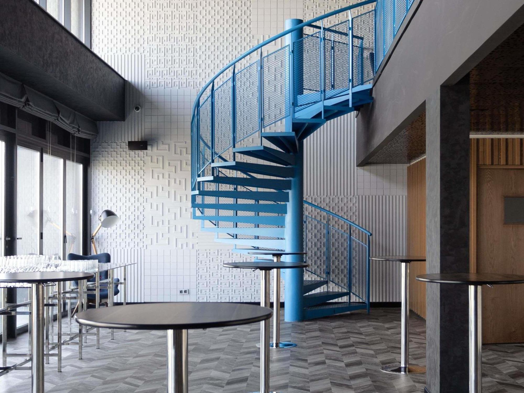 Novotel Bishkek City Center Zewnętrze zdjęcie