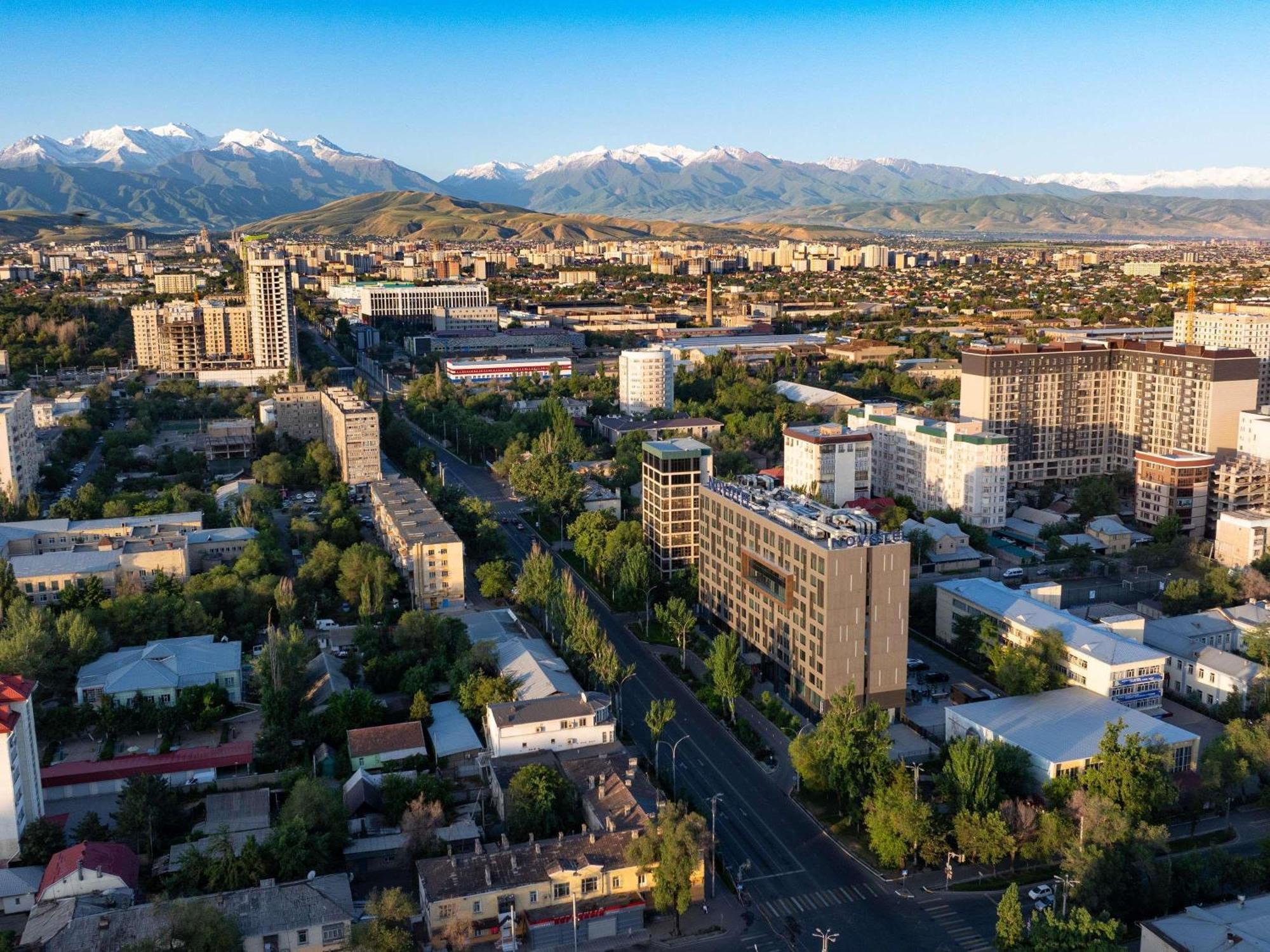 Novotel Bishkek City Center Zewnętrze zdjęcie