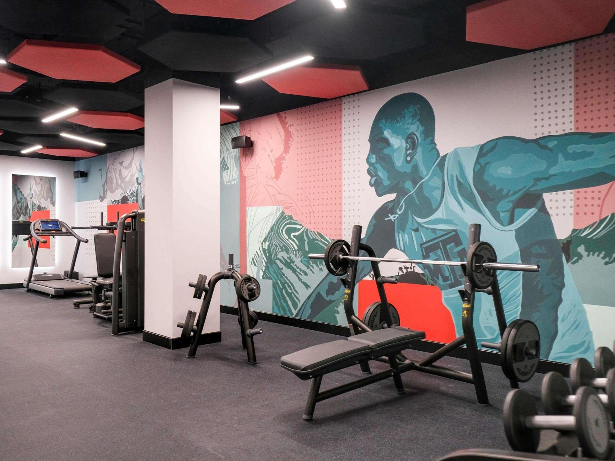 Novotel Bishkek City Center Zewnętrze zdjęcie