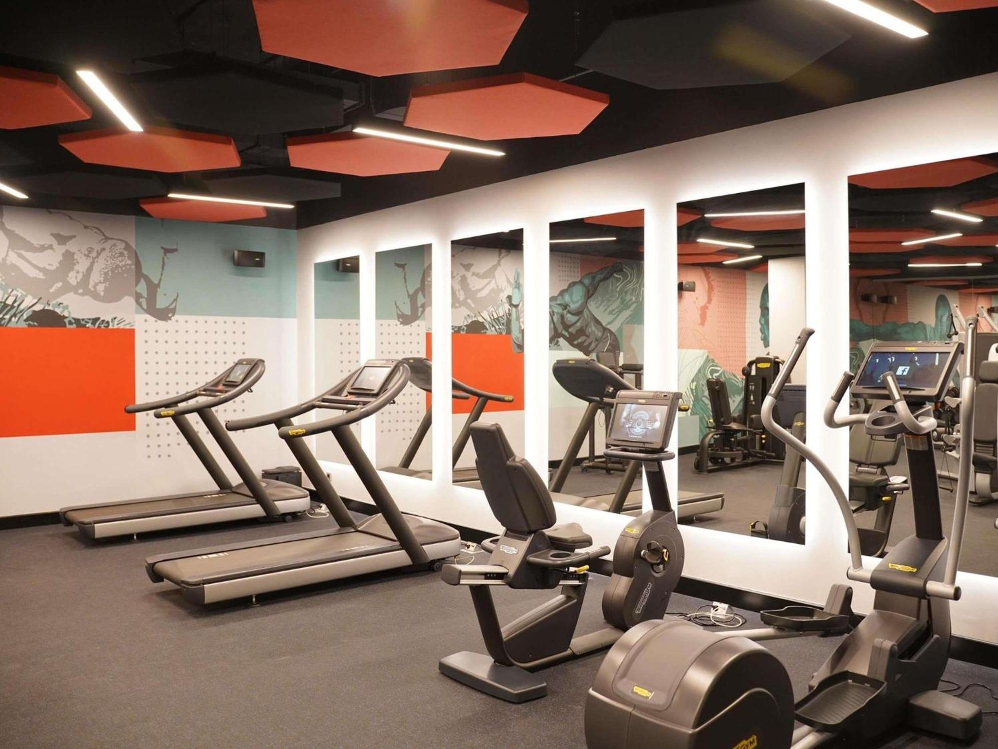 Novotel Bishkek City Center Zewnętrze zdjęcie